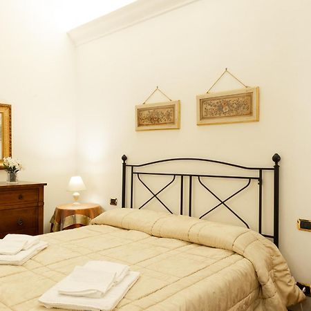 Altobelli Apartment Рим Екстер'єр фото